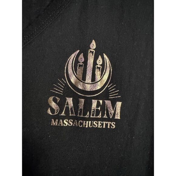 Torrid  2 plus size  Salem ma v neck  Relax Fit Heritage Jersey Tee shirt top - Picture 3 of 6